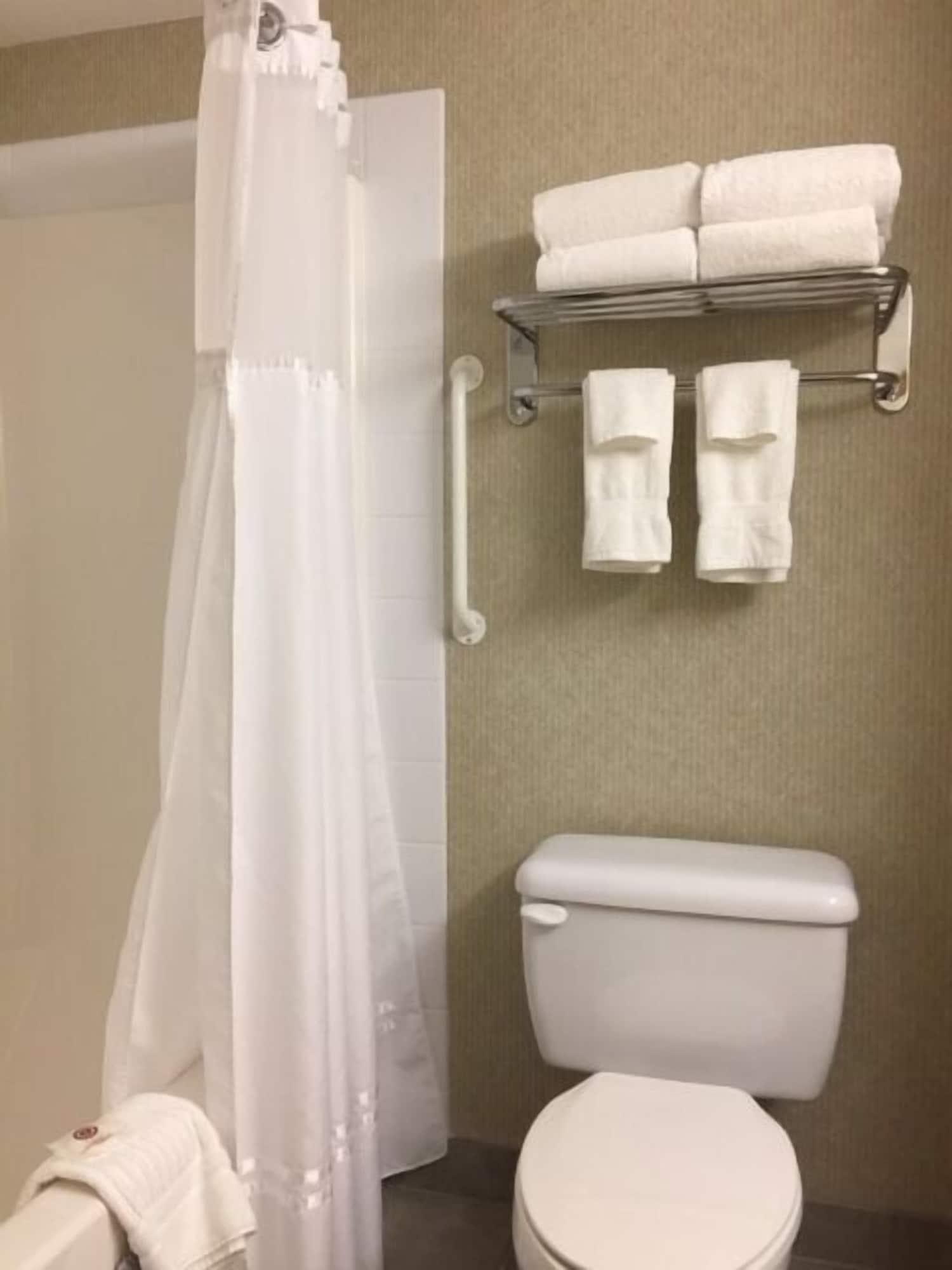Comfort & Hotel Salmon Arm