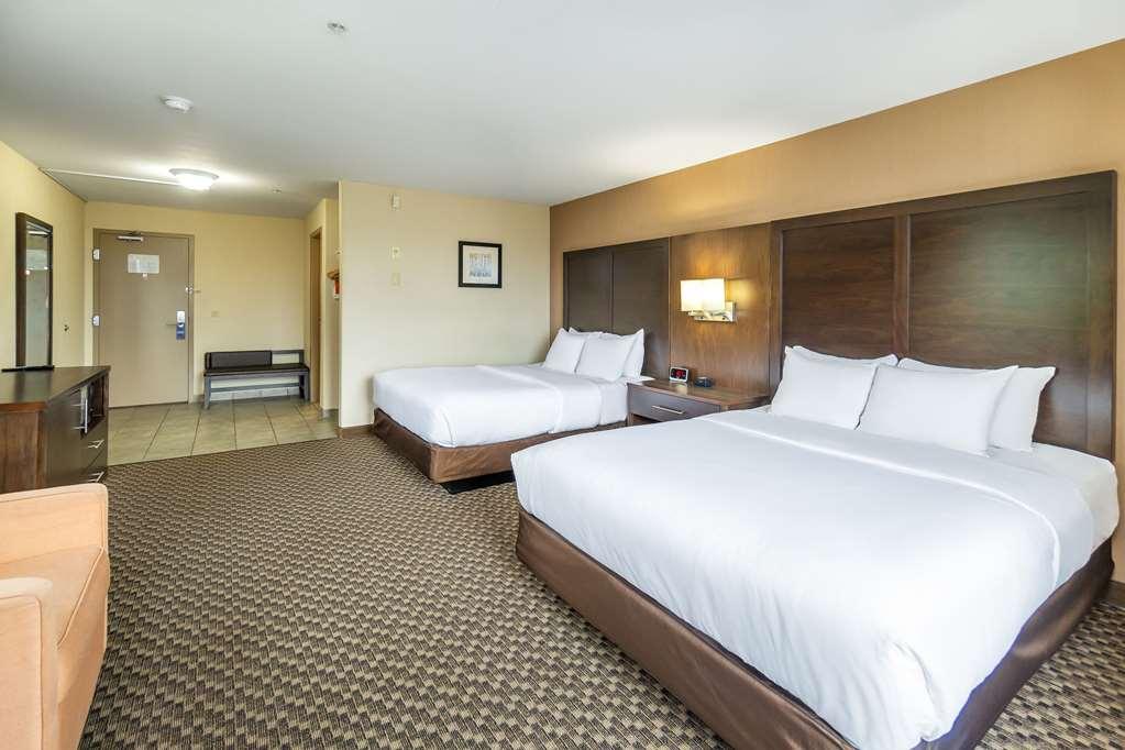 Hotel Comfort & 4*