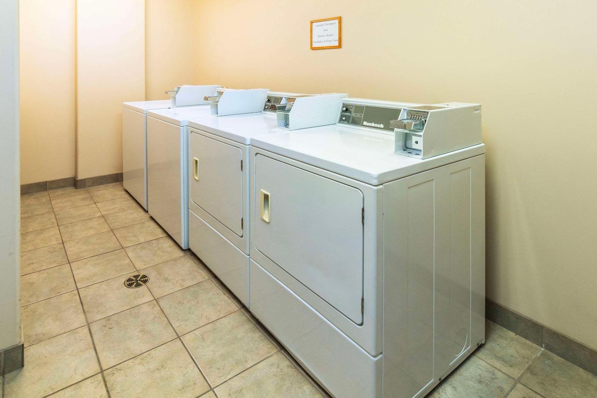 Hotel Comfort &