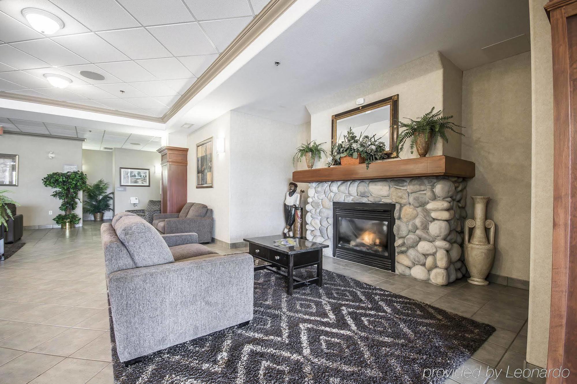Hotel Comfort & Salmon Arm